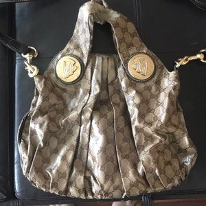 Gucci shoulder bag